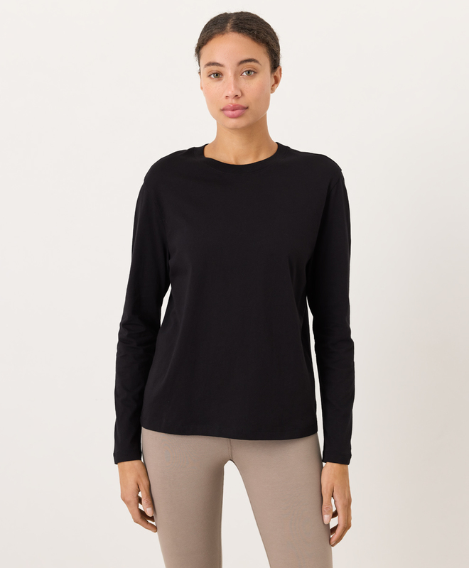 Women's Softspun Essential Crewneck Long Sleeve Tee made with